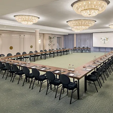 Der Valk Park Lane Hotel